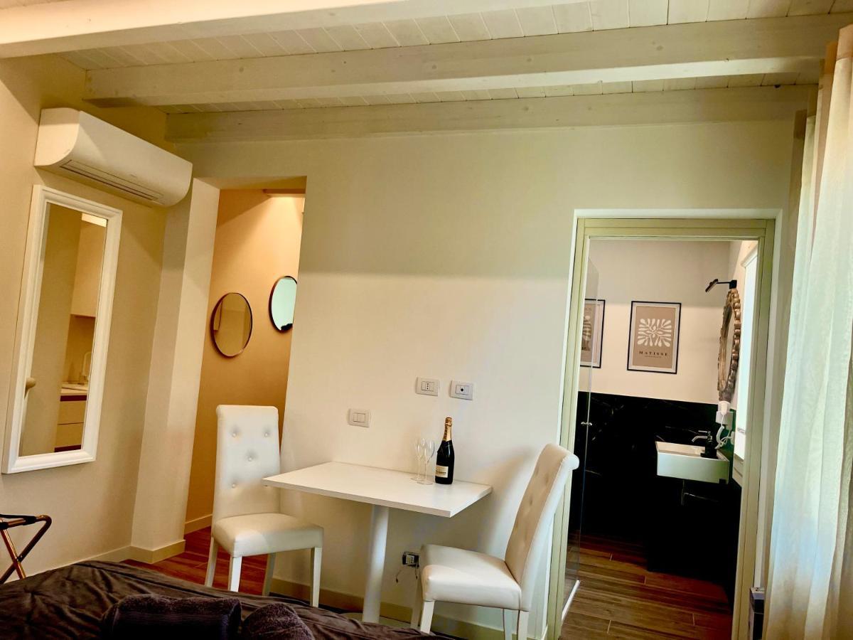 Star Soave Rooms - Locazione Turistica Εξωτερικό φωτογραφία