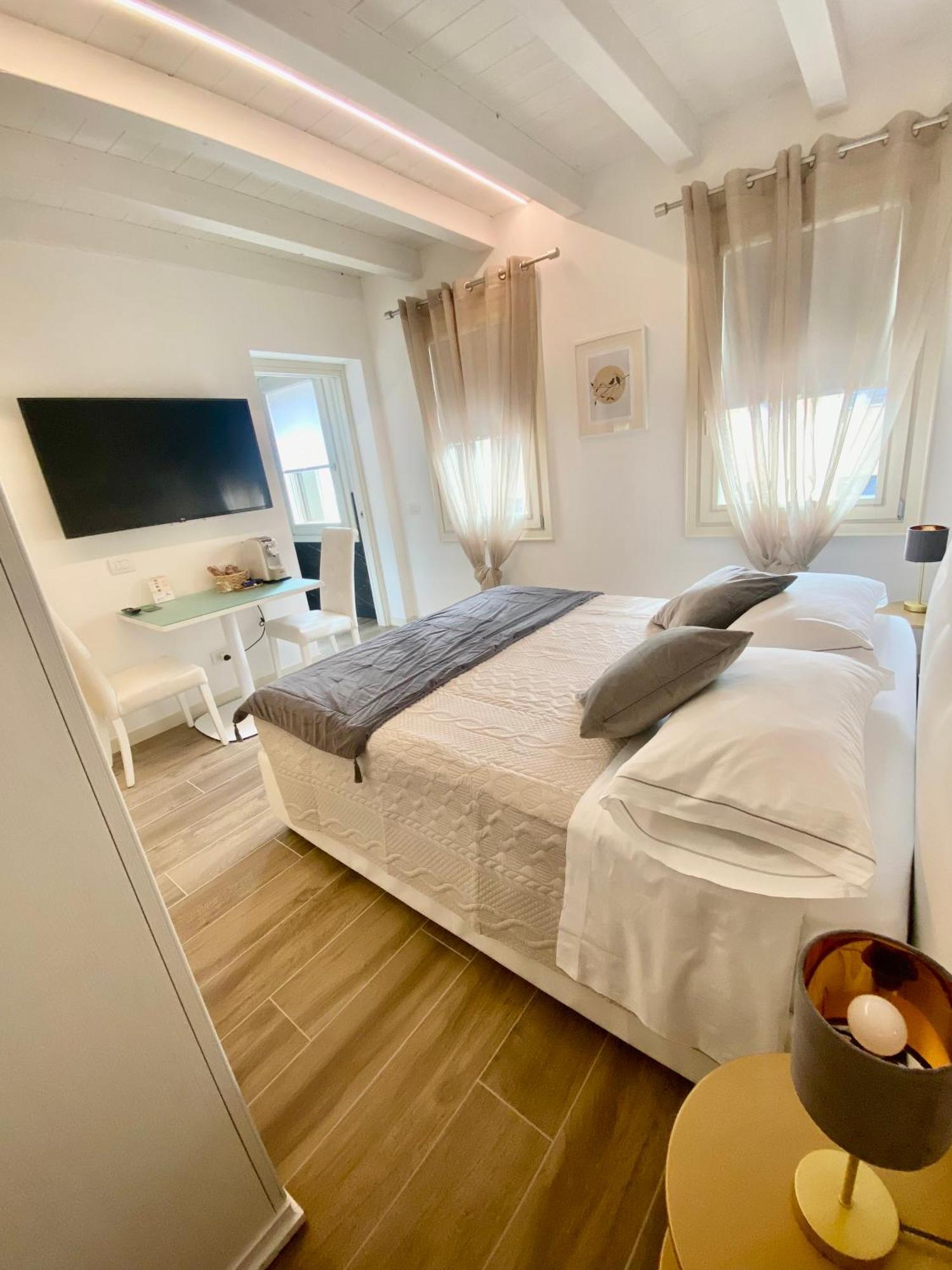 Star Soave Rooms - Locazione Turistica Εξωτερικό φωτογραφία
