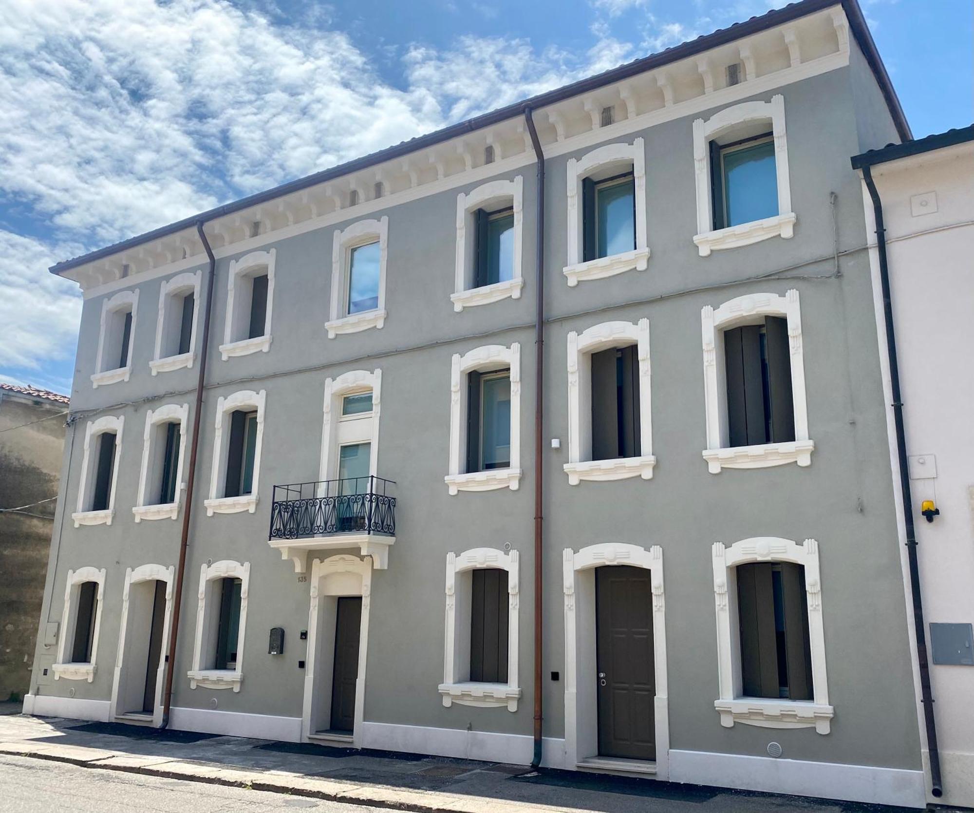 Star Soave Rooms - Locazione Turistica Εξωτερικό φωτογραφία
